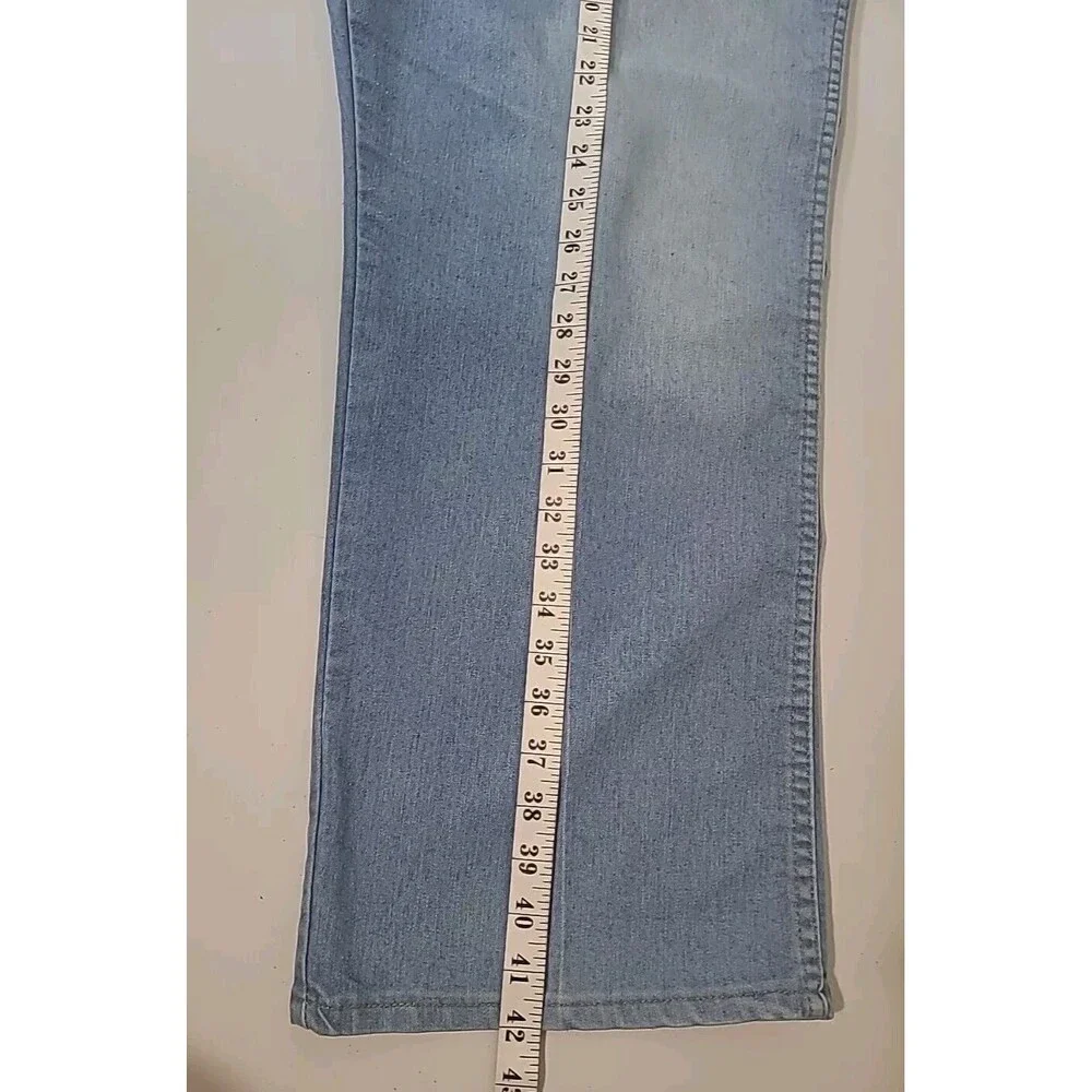 Wrangler Straight Leg Mens Jeans Lightweight 46x29 - Picture 6 of 14